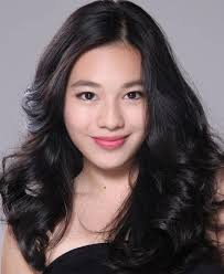 Claudy Putri