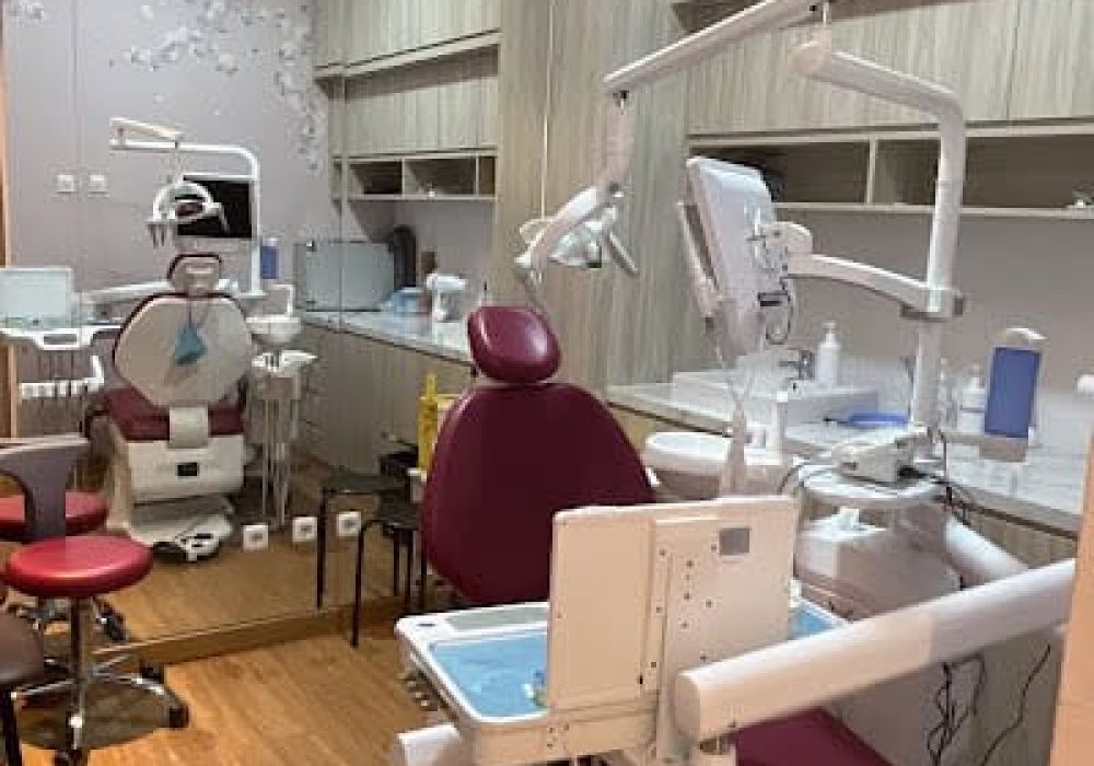Happy Dental Clinic AEON MALL Jakarta Garden City 4