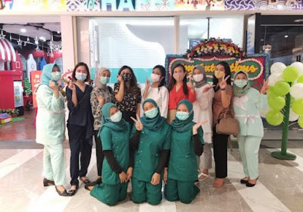 Happy Dental Clinic Bintaro XChange 2 2