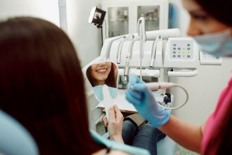 Cara Menghilangkan Karang Gigi Secara Alami - Happy Dental Clinic